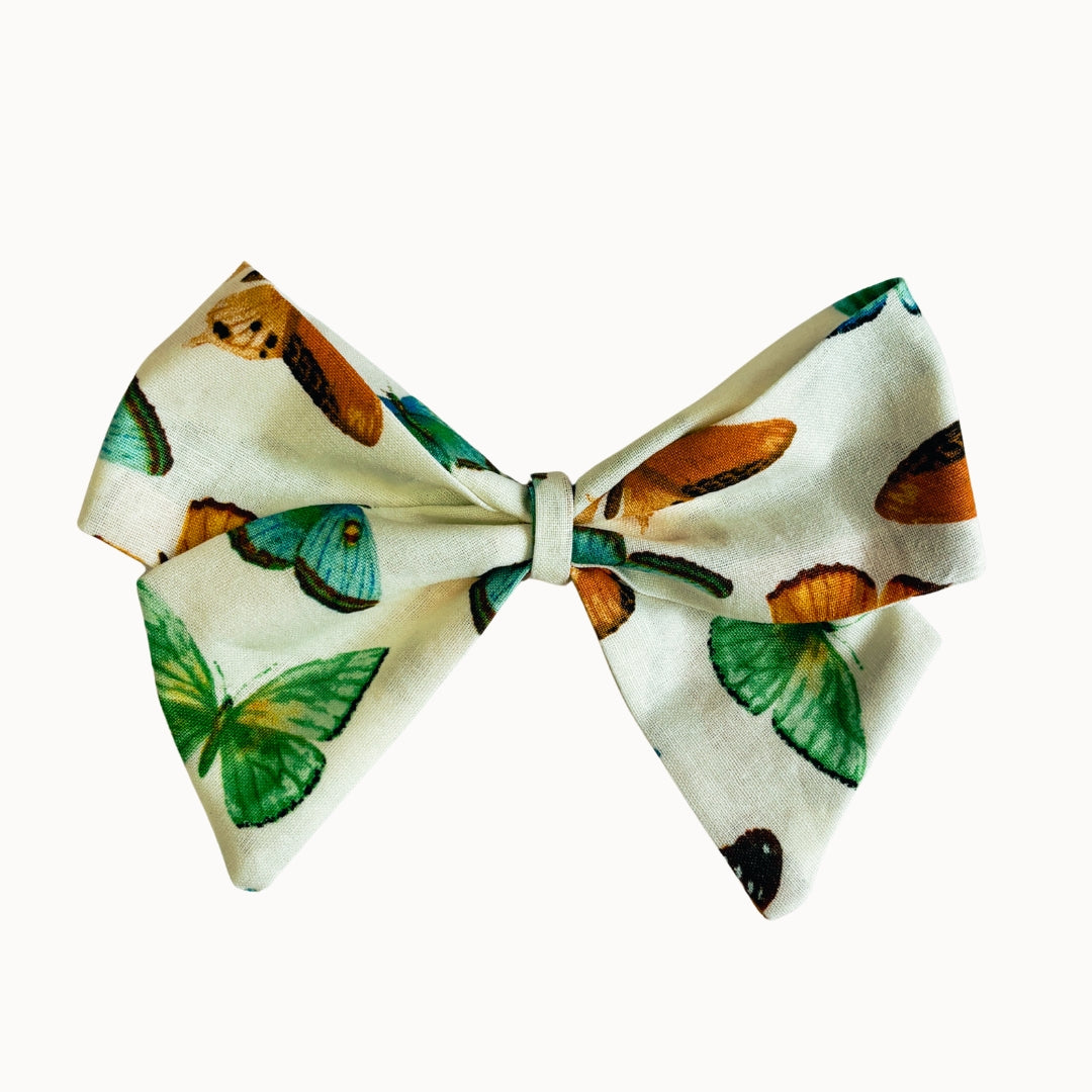 Flutter Hair Bow